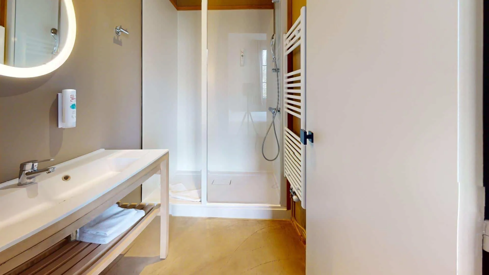Salle de bains de la chambre Triple